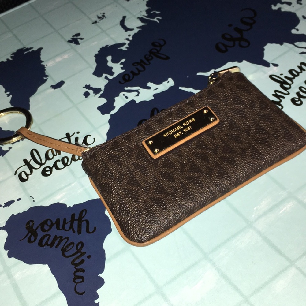 Michael Kors Signature Keychain Wallet